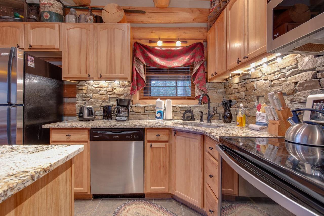 #3685 Brookside Villa Hatchertown Exterior photo